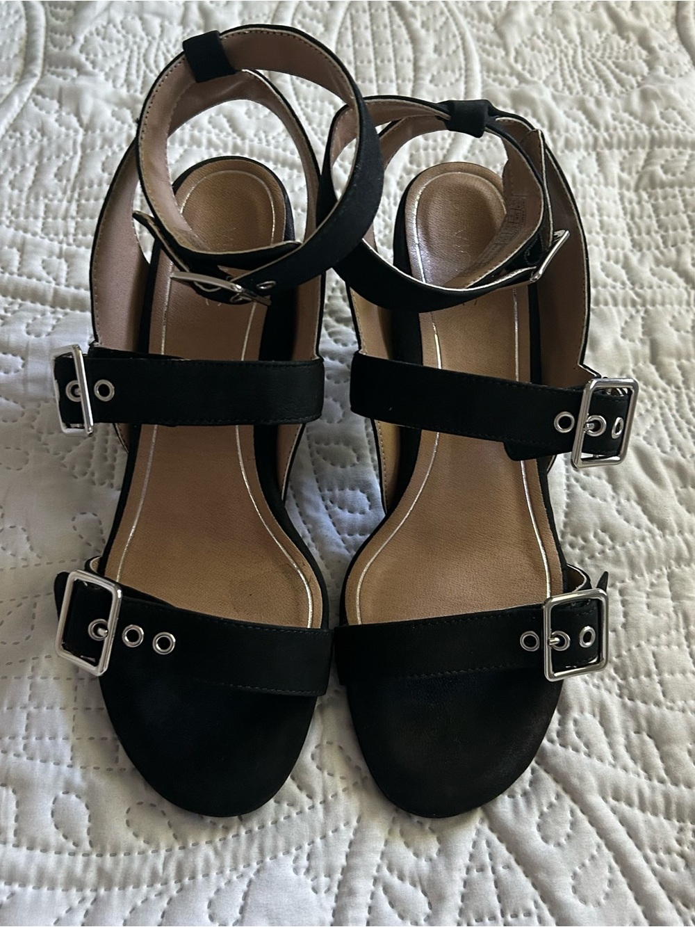 Vionic Black Buckle Ankle-Strap Sandals